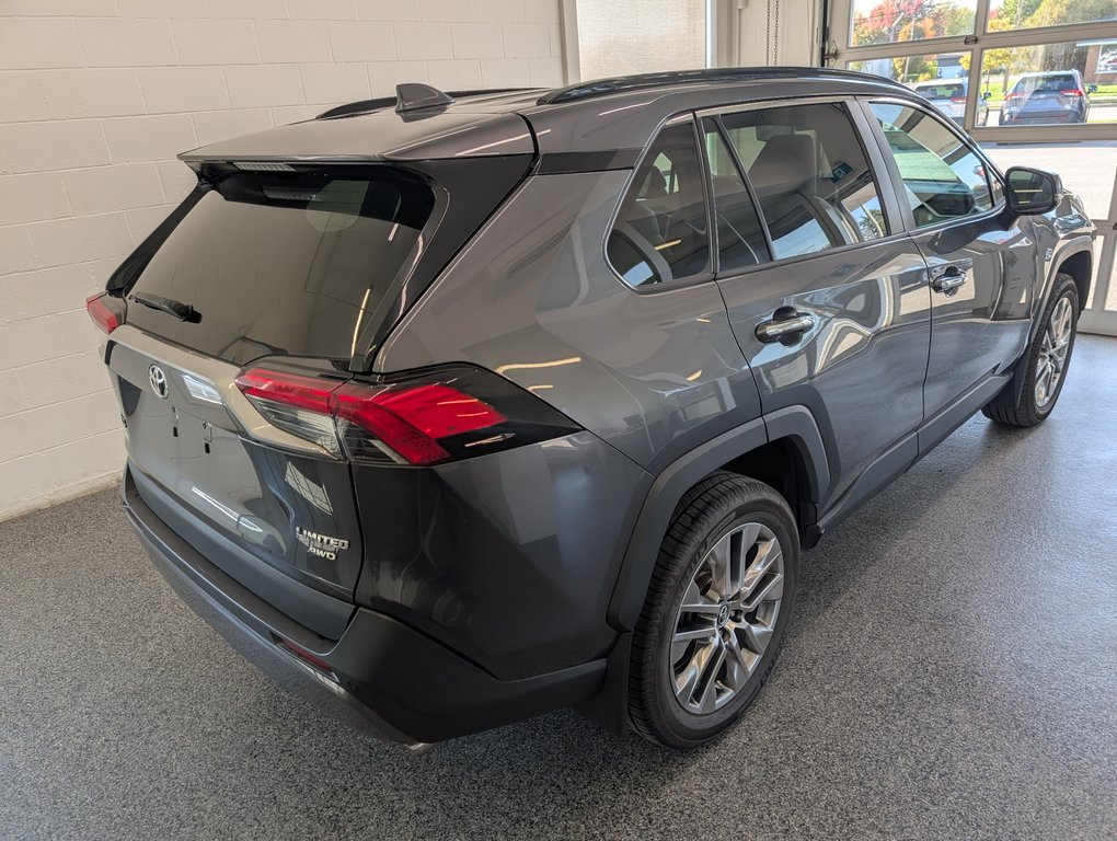 Toyota RAV4 Limited AWD, GARANTIE JUSQU EN 2027, 2019 à Magog, Québec - 3 - w1024h768px