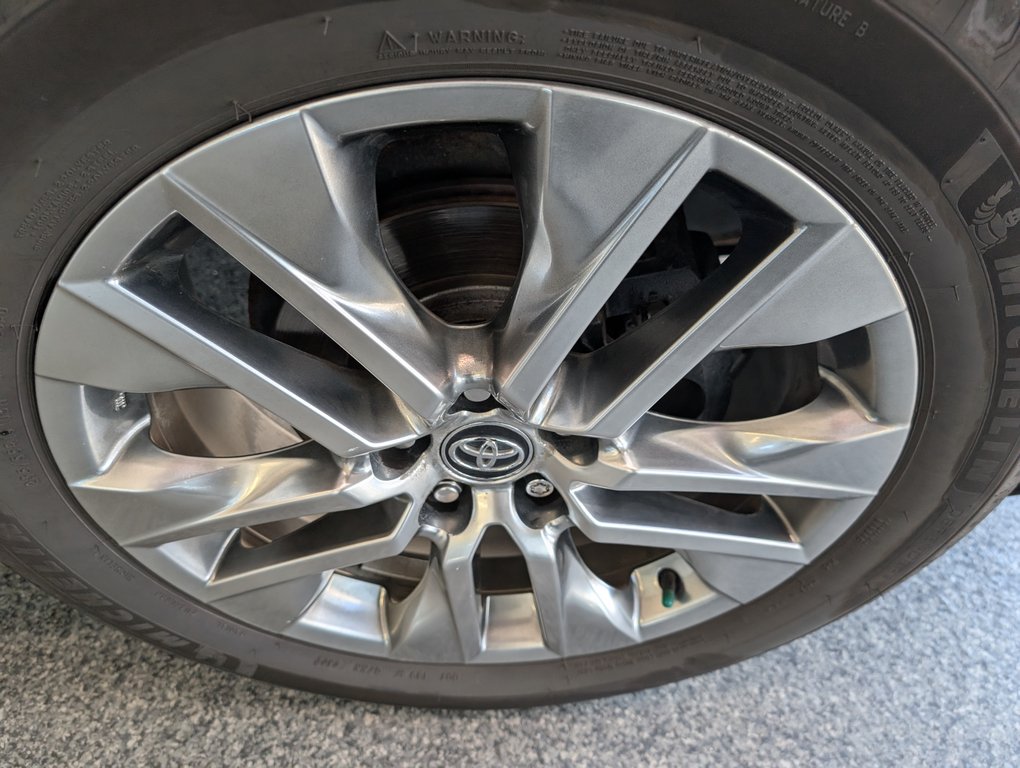 Toyota RAV4 Limited AWD, GARANTIE JUSQU EN 2027, 2019 à Magog, Québec - 27 - w1024h768px