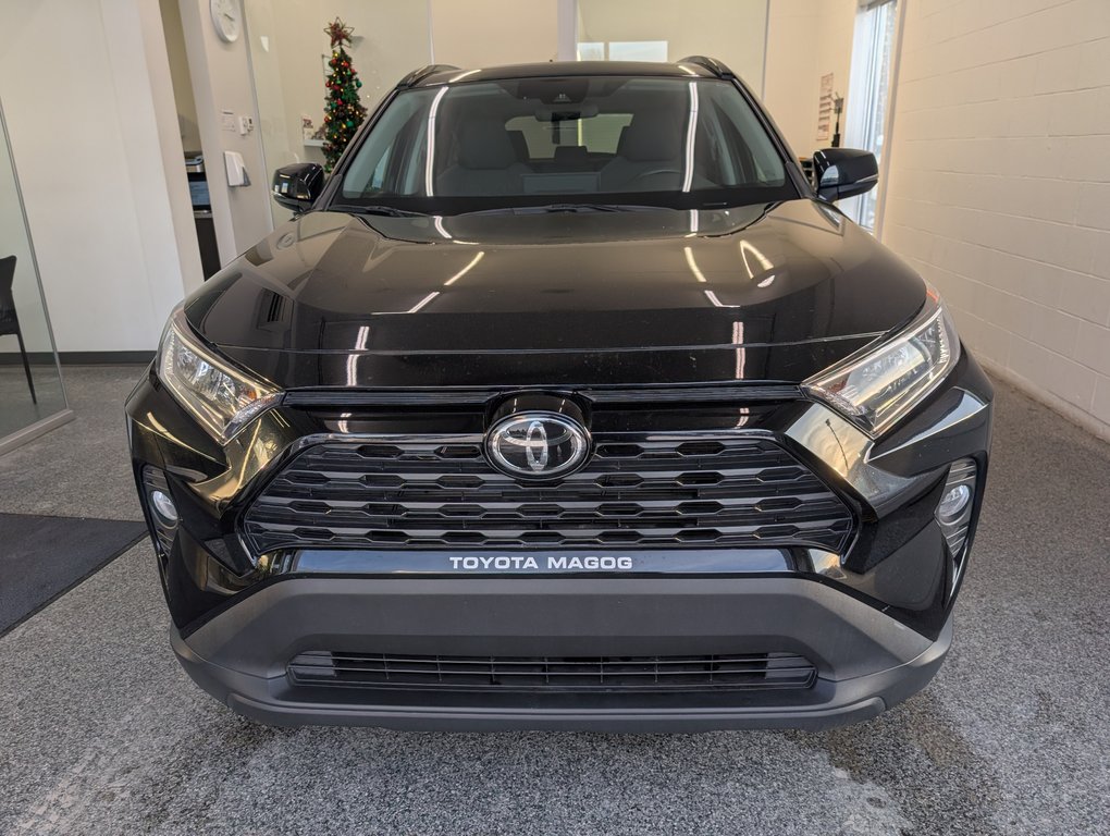 2019 Toyota RAV4 XLE AWD, in Magog, Quebec - 5 - w1024h768px