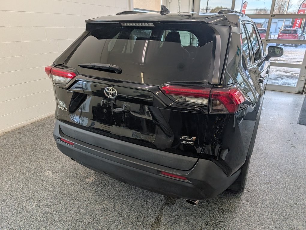 2019 Toyota RAV4 XLE AWD, in Magog, Quebec - 3 - w1024h768px