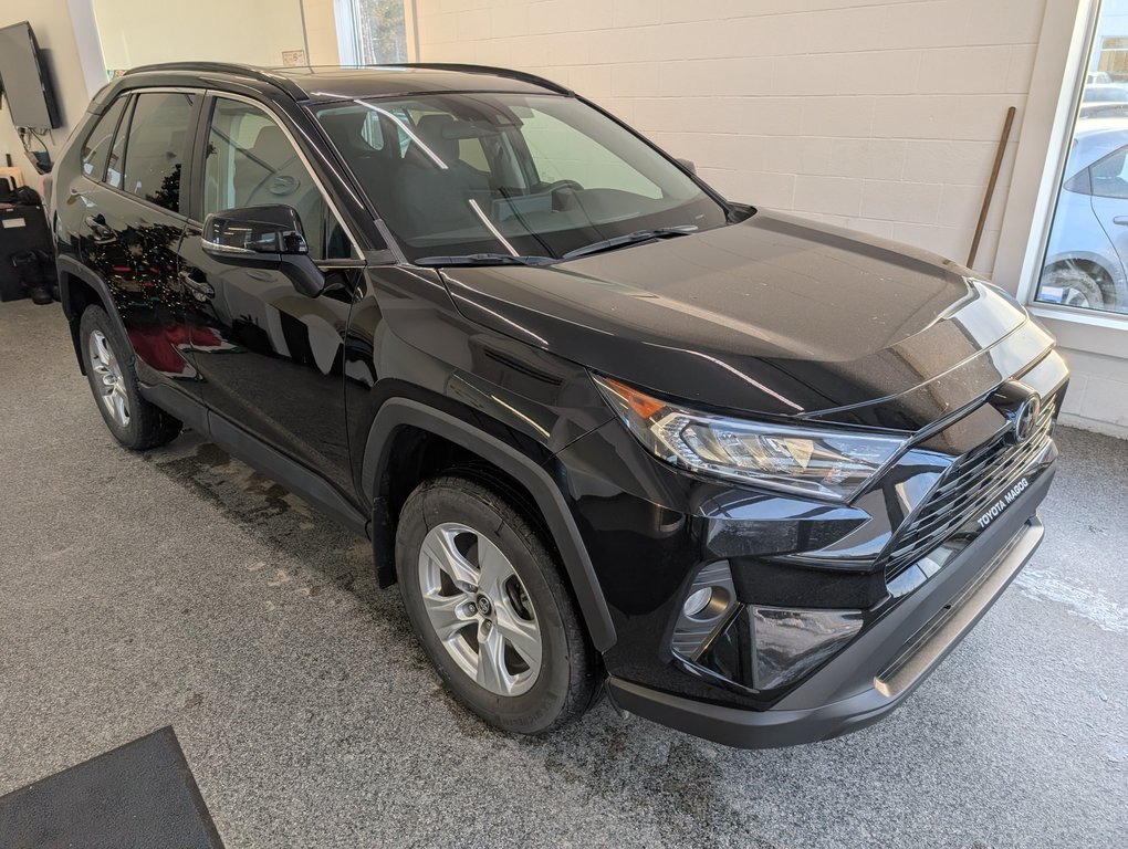 2019 Toyota RAV4 XLE AWD, in Magog, Quebec - 1 - w1024h768px