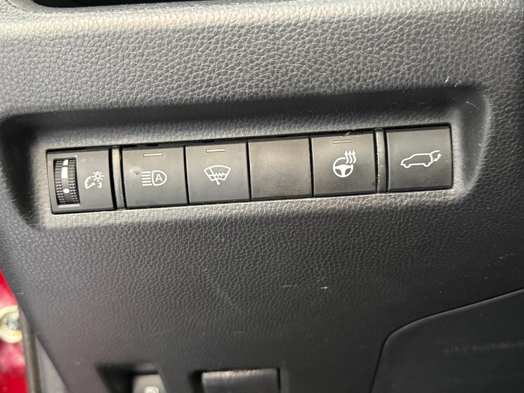 2019 Toyota RAV4 Hybrid XLE AWD, in Magog, Quebec - 20 - w1024h768px