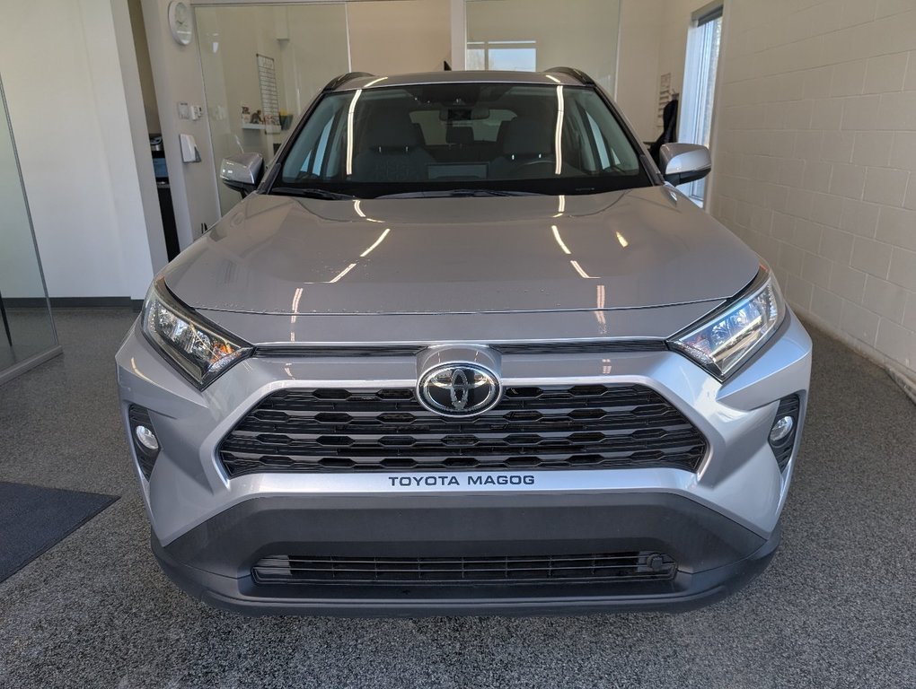 Toyota RAV4 XLE AWD, 2020 à Magog, Québec - 6 - w1024h768px