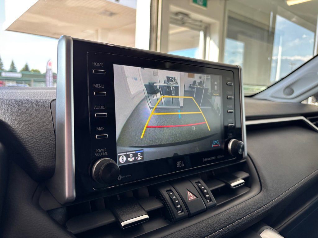2020 Toyota RAV4 Hybrid LIMITED AWD, in Magog, Quebec - 19 - w1024h768px
