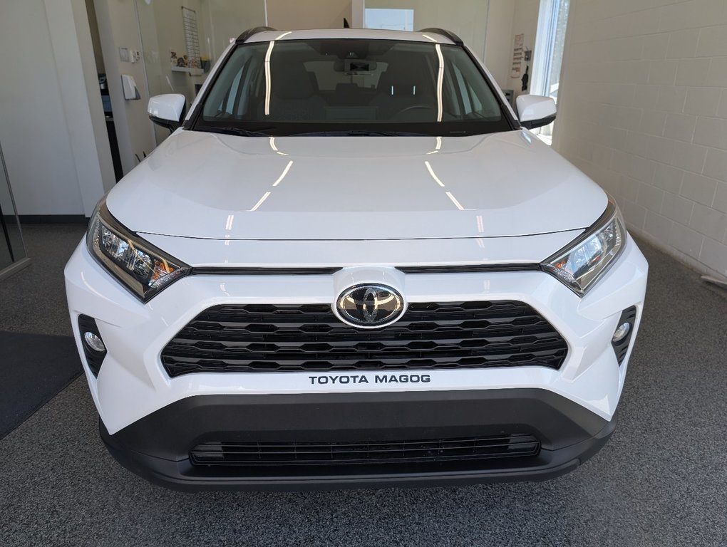 Toyota RAV4 XLE AWD, TOIT, MAGS, 2021 à Magog, Québec - 6 - w1024h768px