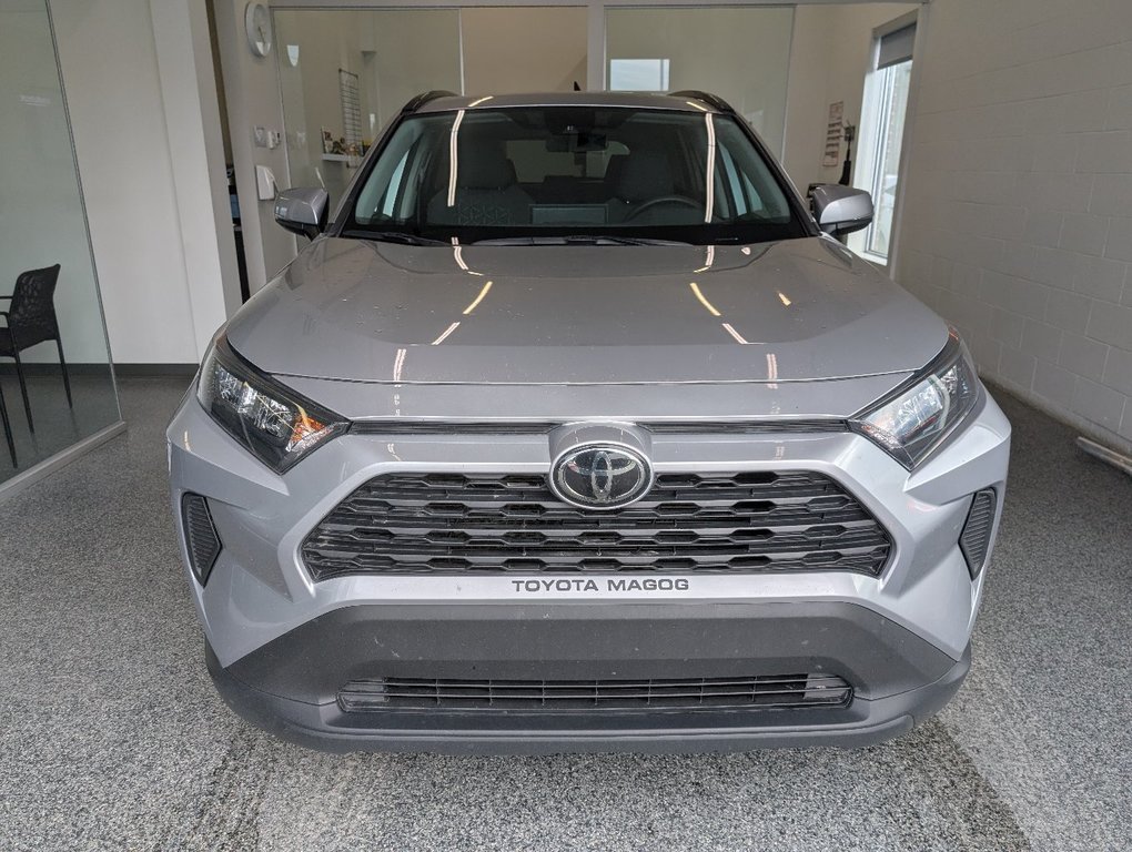 Toyota RAV4 LE AWD 2021 à Magog, Québec - 6 - w1024h768px