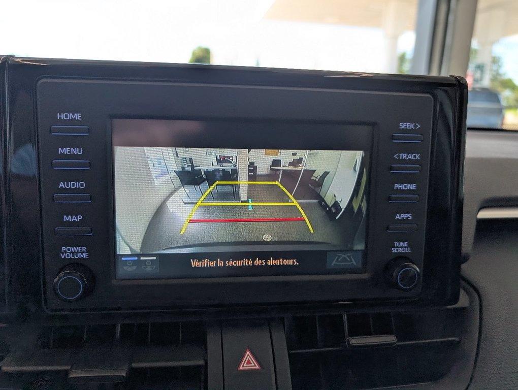 2021 Toyota RAV4 LE AWD in Magog, Quebec - 20 - w1024h768px