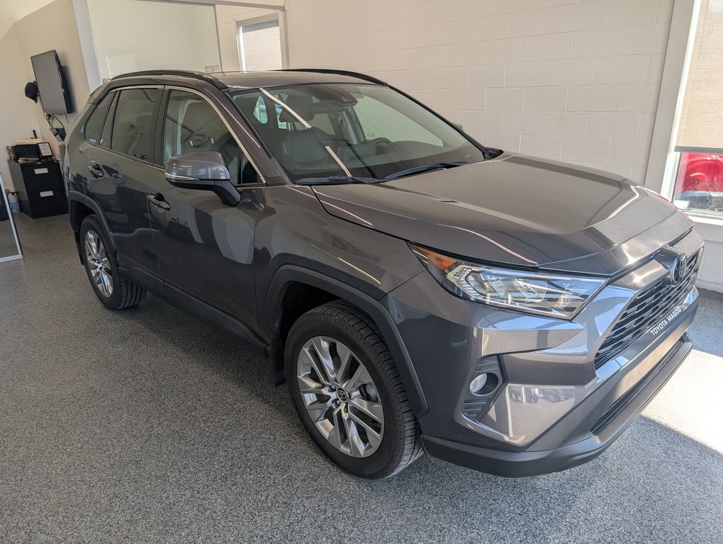 2021 Toyota RAV4 XLE Premium, AWD, in Magog, Quebec - 1 - w1024h768px