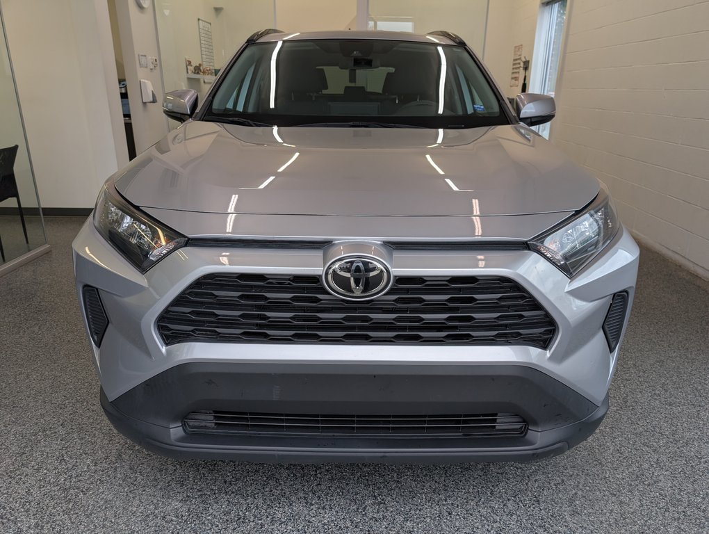 Toyota RAV4 LE AWD, 2021 à Magog, Québec - 6 - w1024h768px