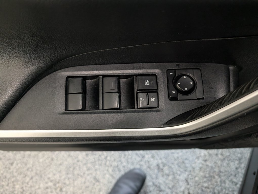 Toyota RAV4 Trail AWD 2021 à Magog, Québec - 11 - w1024h768px