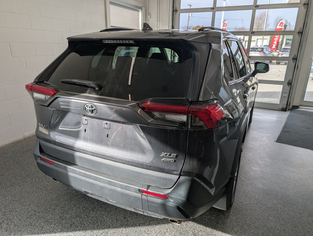 Toyota RAV4 XLE AWD, GARANTIE JUSQU EN 2026, 2021 à Magog, Québec - 4 - w1024h768px