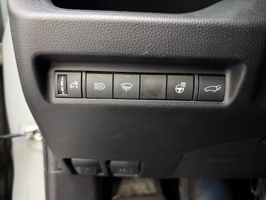 2021 Toyota RAV4 Trail AWD TRD OFF ROAD, in Magog, Quebec - 22 - w1024h768px