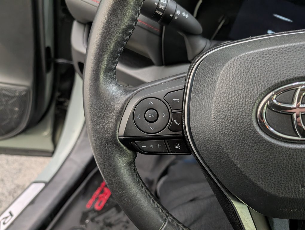 2021 Toyota RAV4 Trail AWD TRD OFF ROAD, in Magog, Quebec - 18 - w1024h768px