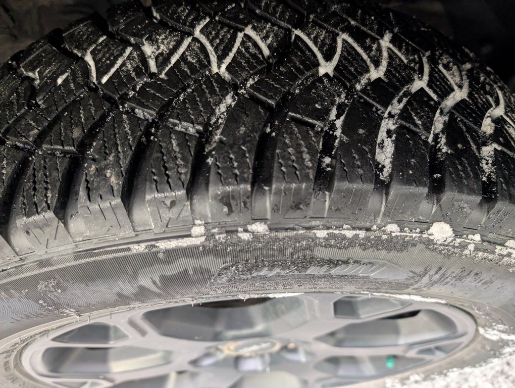 2021 Toyota RAV4 Trail AWD TRD OFF ROAD, in Magog, Quebec - 23 - w1024h768px