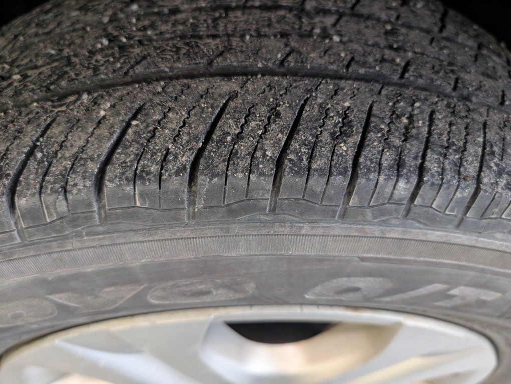 Toyota RAV4 LE AWD 2021 à Magog, Québec - 21 - w1024h768px