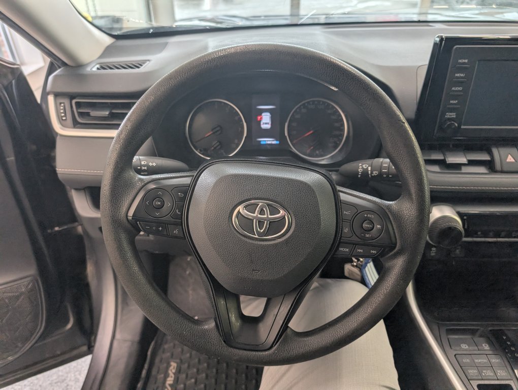 Toyota RAV4 LE AWD 2021 à Magog, Québec - 14 - w1024h768px