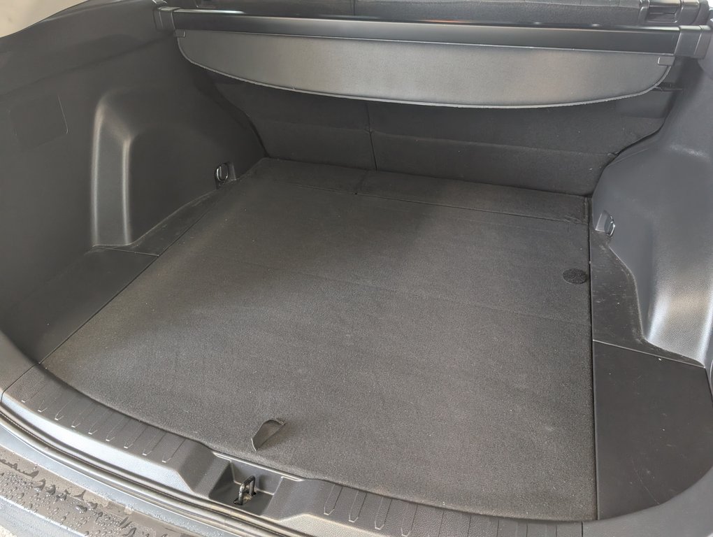 2021 Toyota RAV4 XLE AWD in Magog, Quebec - 6 - w1024h768px