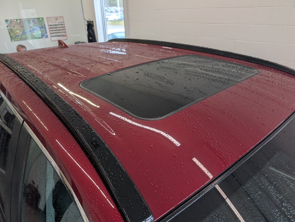 2021 Toyota RAV4 XLE AWD in Magog, Quebec - 24 - w1024h768px