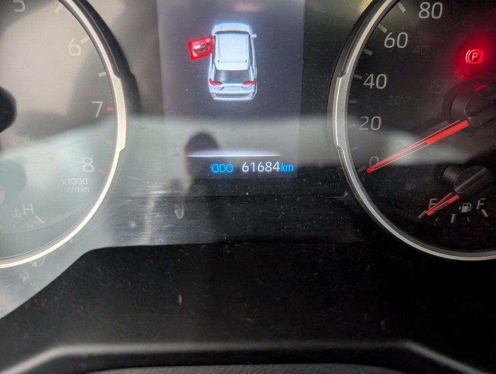 Toyota RAV4 XLE PREMIUM AWD, 2021 à Magog, Québec - 22 - w1024h768px