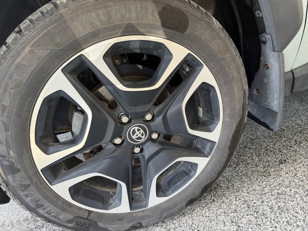 2021 Toyota RAV4 Trail AWD, CUIR, TOIT, MAGS, in Magog, Quebec - 23 - w1024h768px