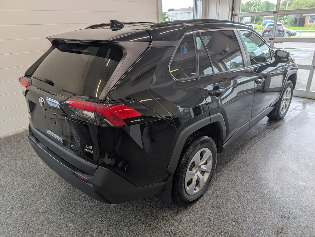 2021 Toyota RAV4 LE AWD, in Magog, Quebec - 3 - w1024h768px