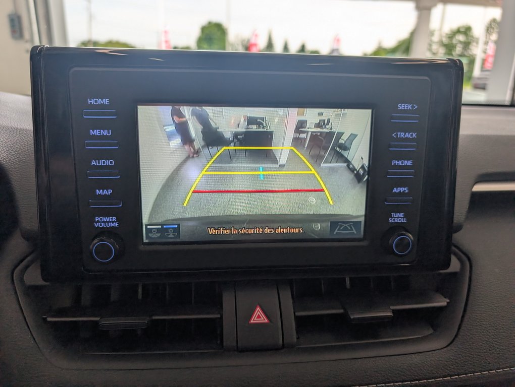 2021 Toyota RAV4 XLE AWD, in Magog, Quebec - 21 - w1024h768px
