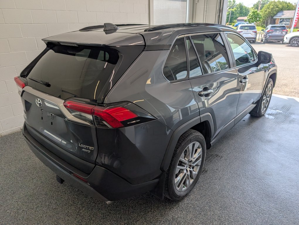 Toyota RAV4 Limited AWD, CUIT, TOIT, 2021 à Magog, Québec - 3 - w1024h768px