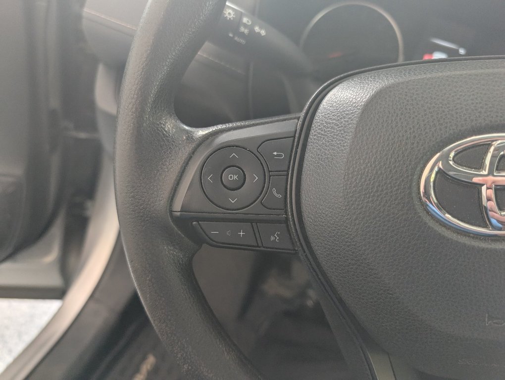 2022 Toyota RAV4 LE AWD, GARANTIE JUSQU EN 2026, in Magog, Quebec - 15 - w1024h768px