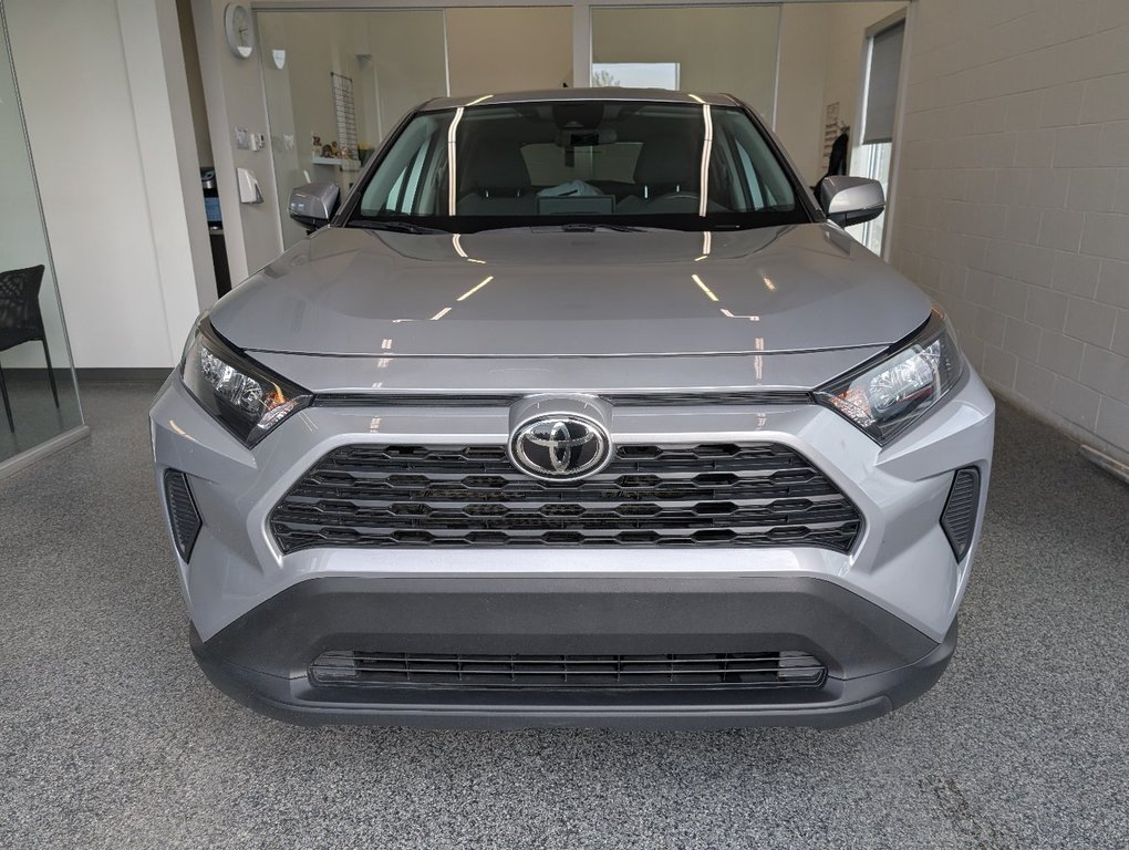 2022 Toyota RAV4 LE AWD, GARANTIE JUSQU EN 2026, in Magog, Quebec - 6 - w1024h768px