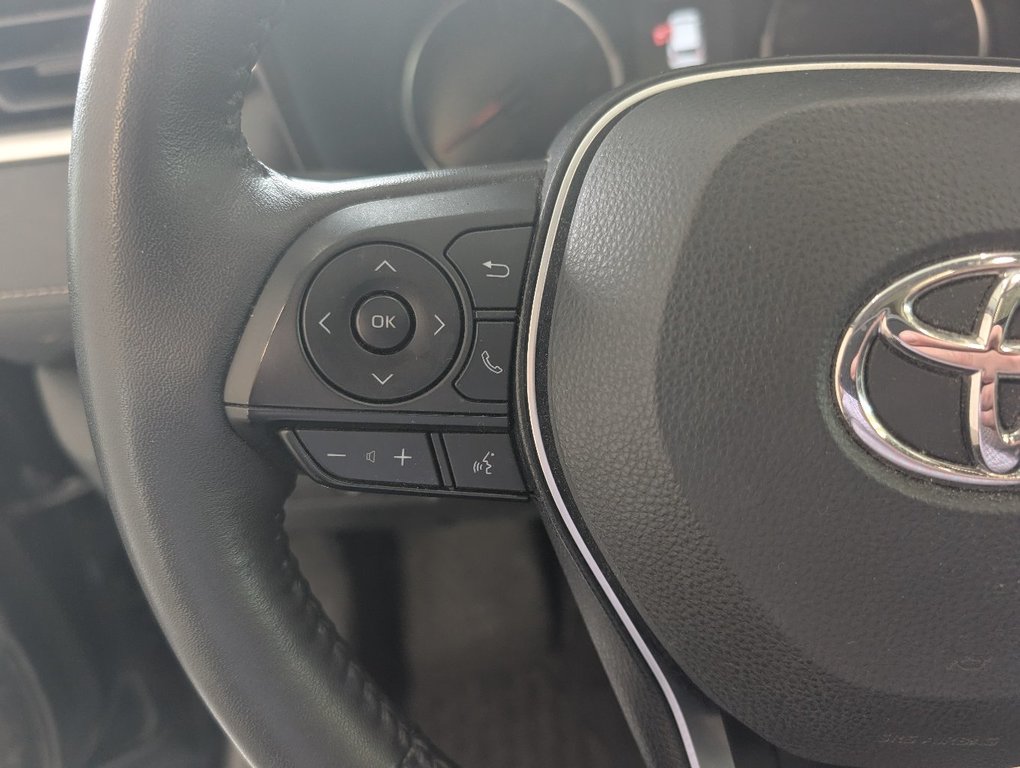 Toyota RAV4 XLE AWD 2022 à Magog, Québec - 18 - w1024h768px