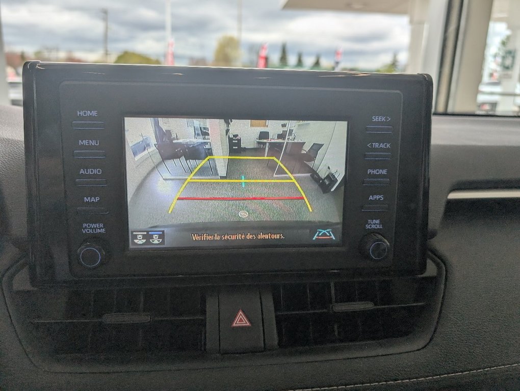 Toyota RAV4 XLE AWD 2022 à Magog, Québec - 20 - w1024h768px