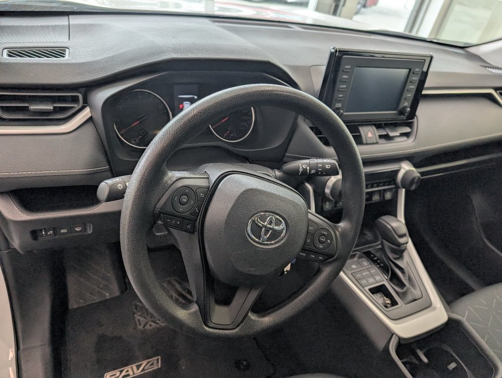 Toyota RAV4 LE AWD, GARANTIE JUSQU EN 2026, 2022 à Magog, Québec - 13 - w1024h768px