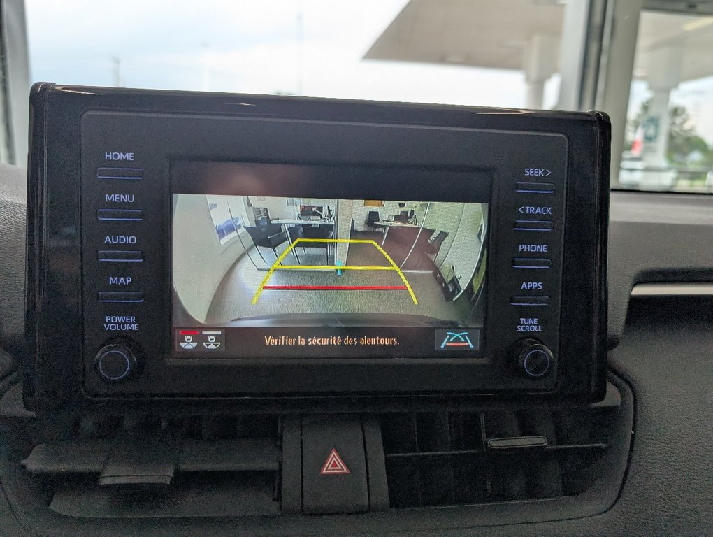 2022 Toyota RAV4 LE AWD, GARANTIE JUSQU EN 2026, in Magog, Quebec - 20 - w1024h768px