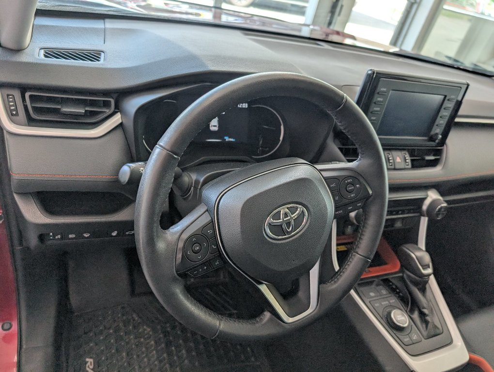 Toyota RAV4 Trail AWD, GARANTIE JUSQU EN 2026, 2022 à Magog, Québec - 13 - w1024h768px