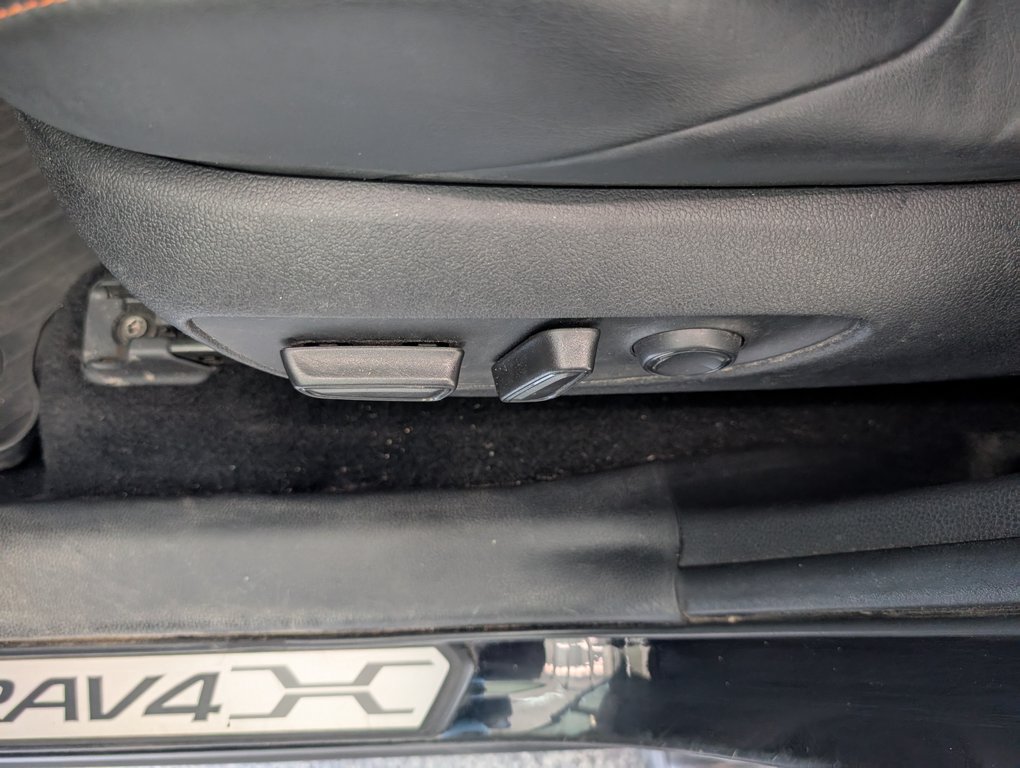 2022 Toyota RAV4 Trail AWD in Magog, Quebec - 14 - w1024h768px