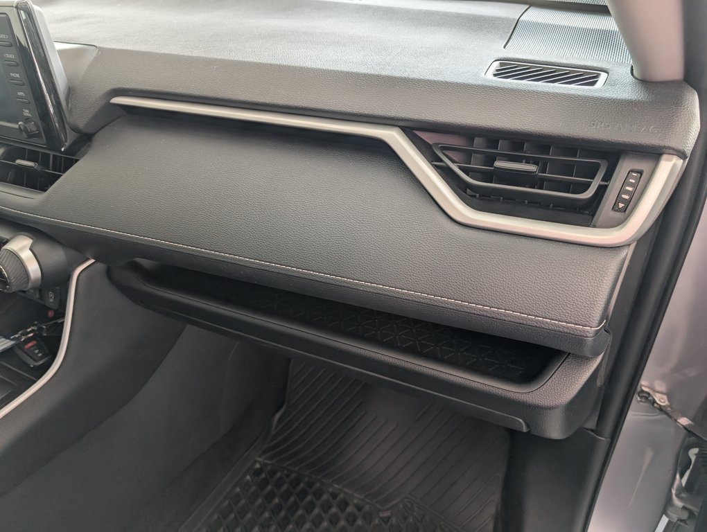 2022 Toyota RAV4 XLE AWD in Magog, Quebec - 10 - w1024h768px