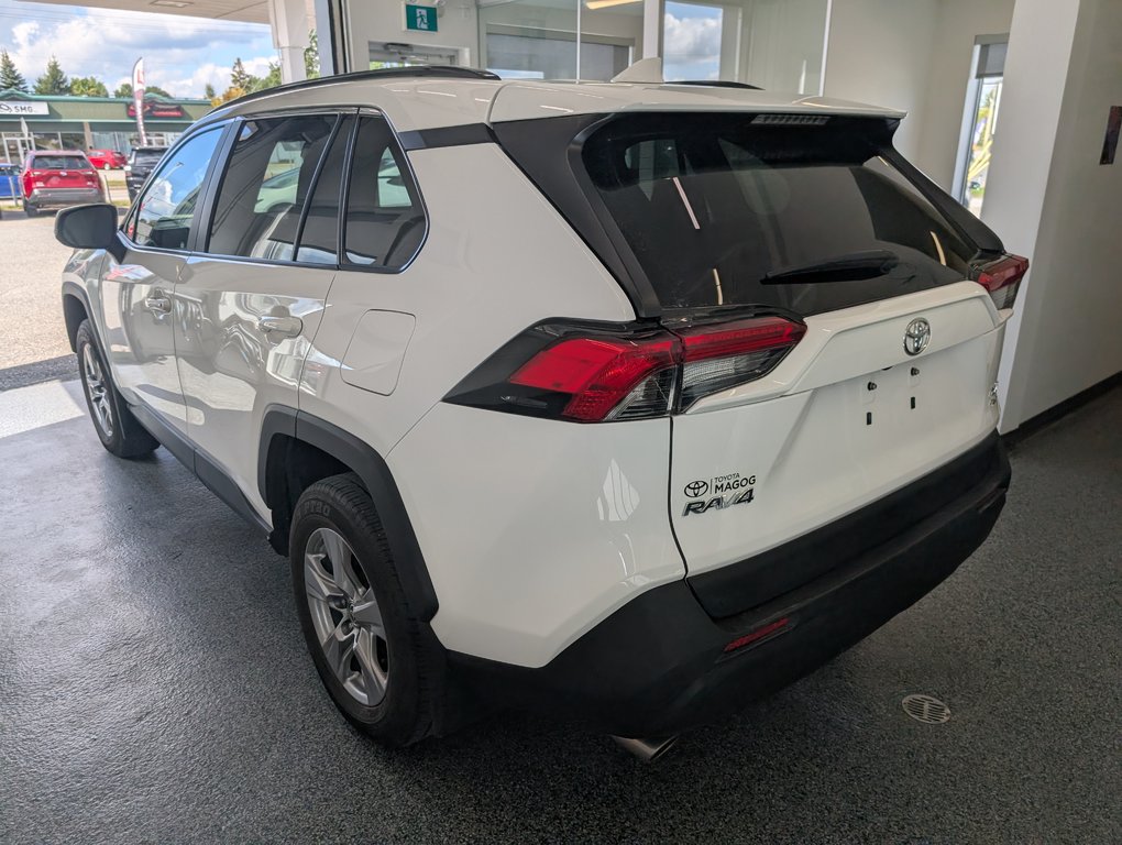 2022 Toyota RAV4 XLE AWD in Magog, Quebec - 5 - w1024h768px