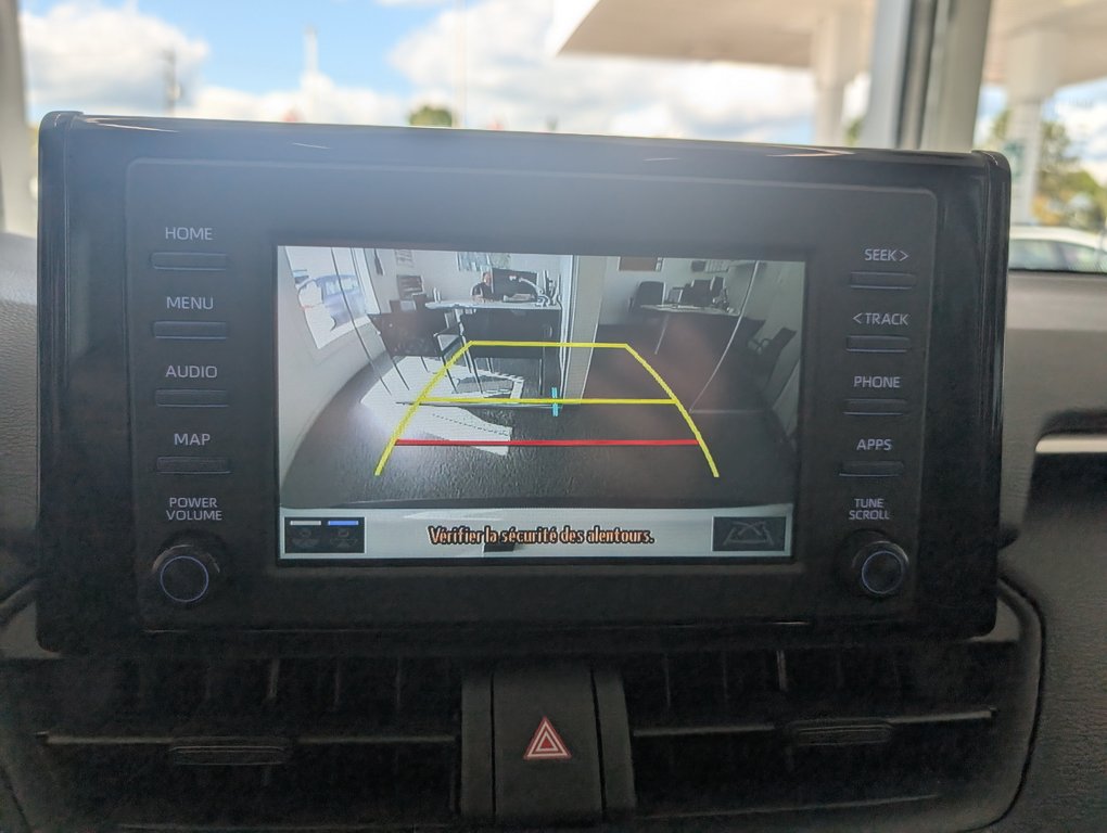 2022 Toyota RAV4 XLE AWD in Magog, Quebec - 21 - w1024h768px