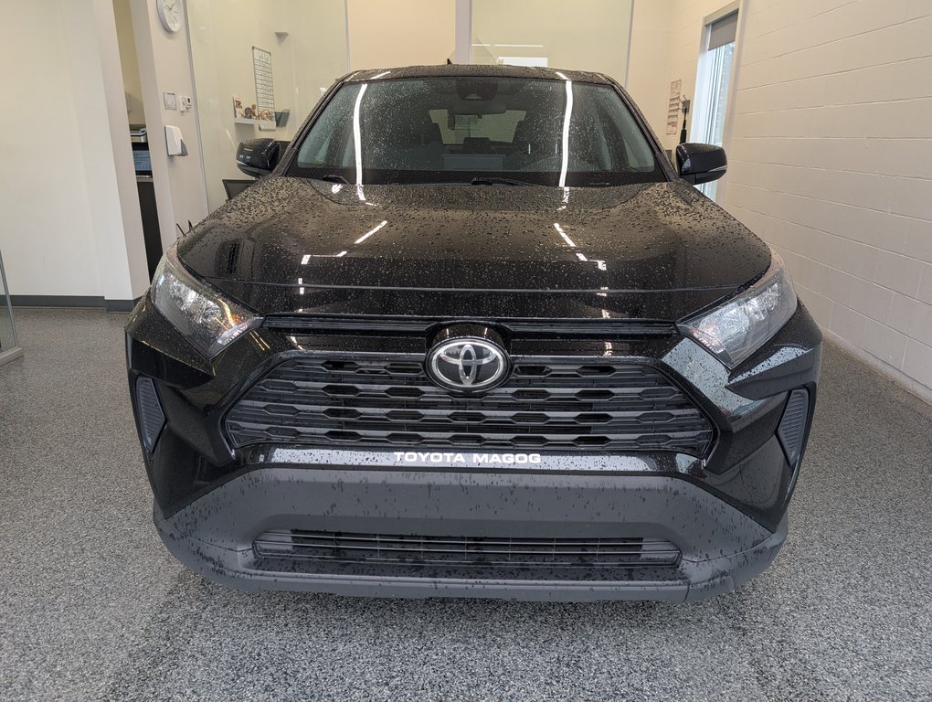Toyota RAV4 LE AWD, GARANTIE JUSQU EN 2026, 2022 à Magog, Québec - 6 - w1024h768px