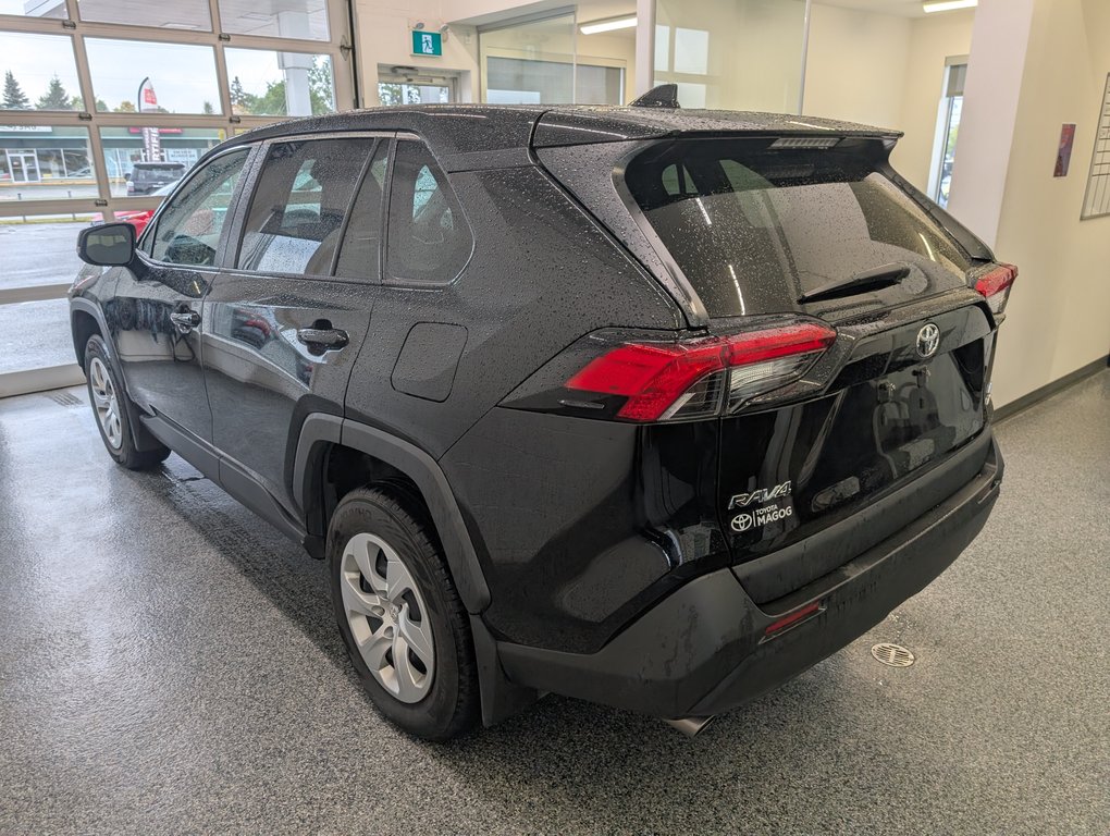 Toyota RAV4 LE AWD, GARANTIE JUSQU EN 2026, 2022 à Magog, Québec - 5 - w1024h768px