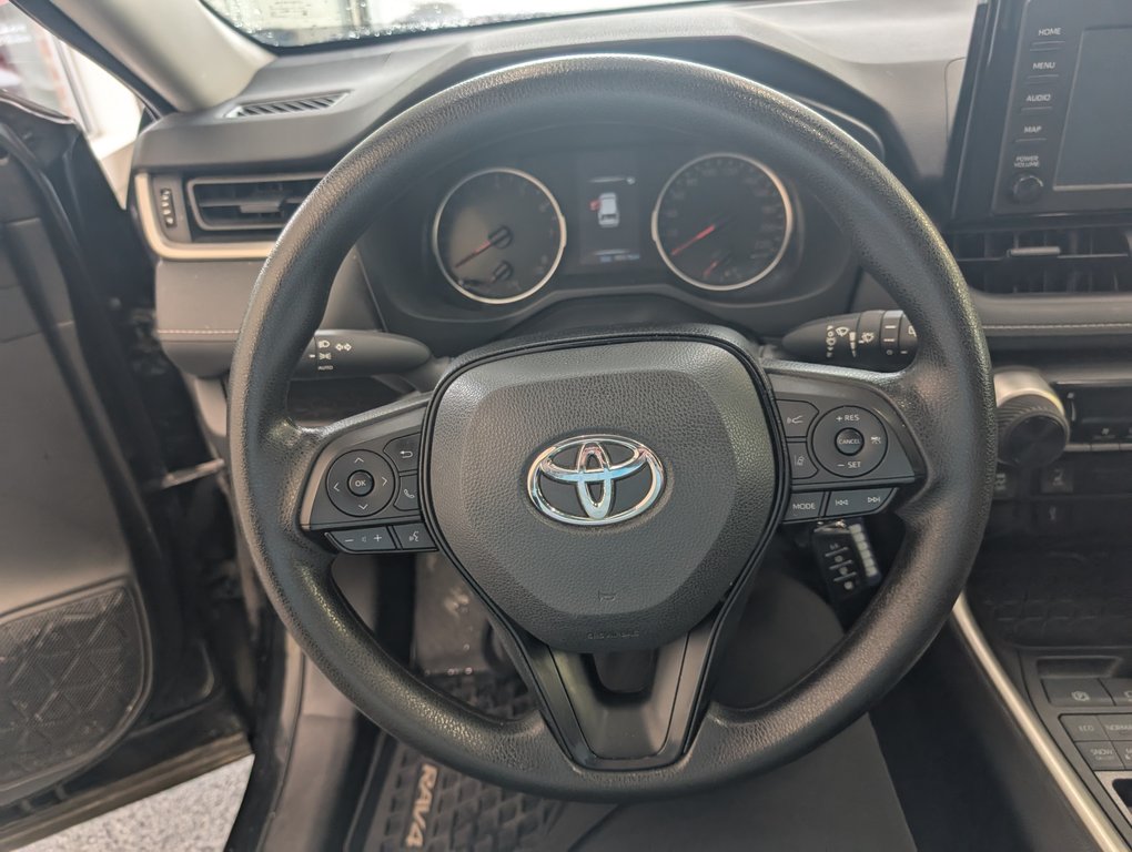 Toyota RAV4 LE AWD, GARANTIE JUSQU EN 2026, 2022 à Magog, Québec - 15 - w1024h768px