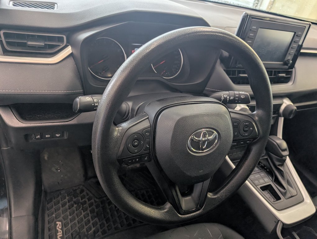 Toyota RAV4 LE AWD, GARANTIE JUSQU EN 2026, 2022 à Magog, Québec - 13 - w1024h768px
