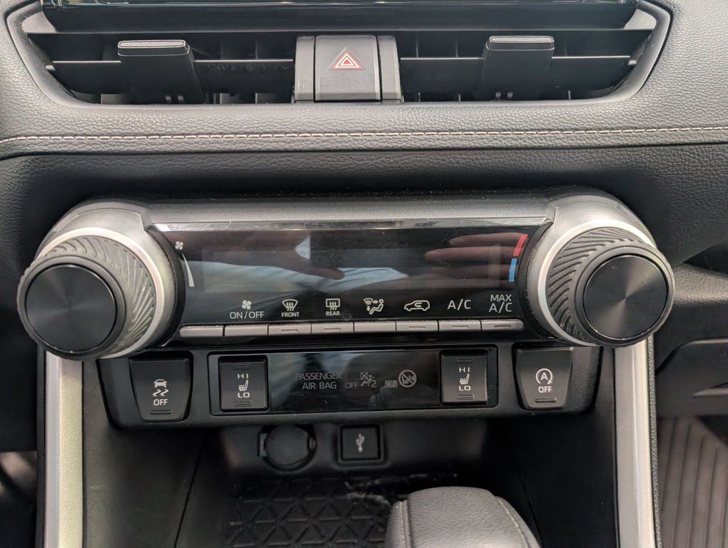 Toyota RAV4 LE AWD, GARANTIE JUSQU EN 2026, 2022 à Magog, Québec - 17 - w1024h768px