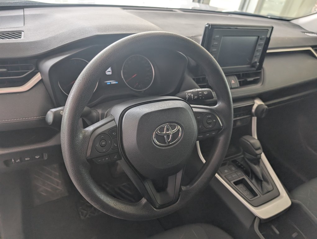 2022 Toyota RAV4 LE, A/C, in Magog, Quebec - 12 - w1024h768px