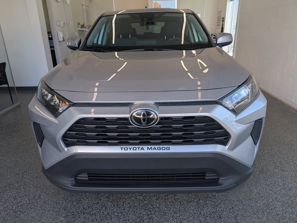 2022 Toyota RAV4 LE AWD, A/C, in Magog, Quebec - 6 - w1024h768px