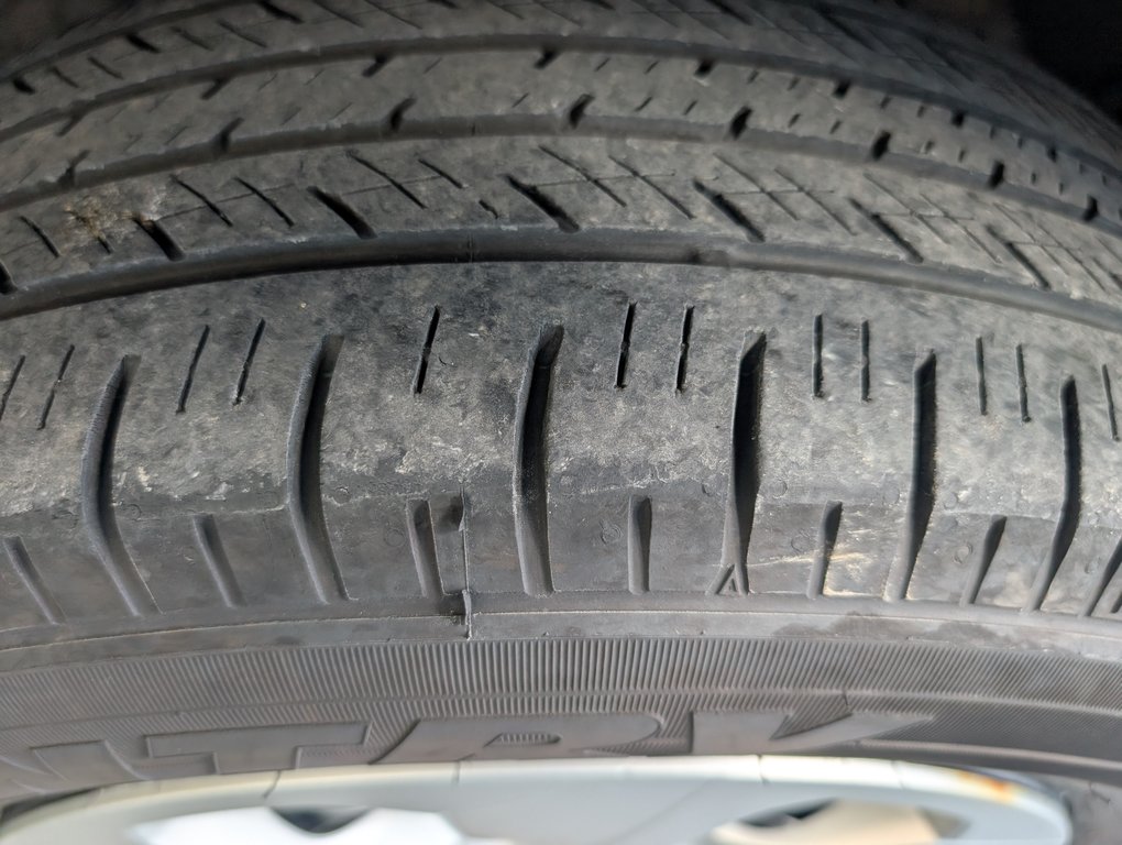 2022 Toyota RAV4 LE AWD, A/C, in Magog, Quebec - 22 - w1024h768px