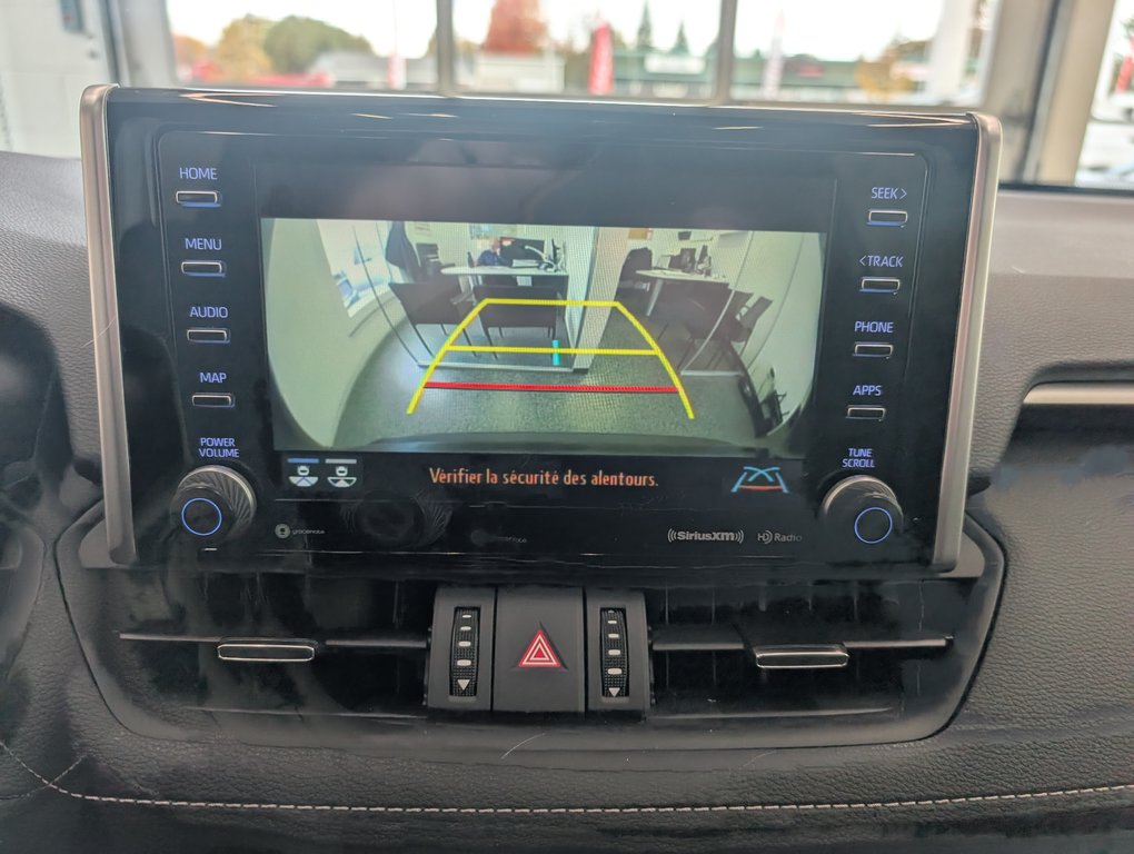 2022 Toyota RAV4 XLE PREMIUM AWD, in Magog, Quebec - 22 - w1024h768px