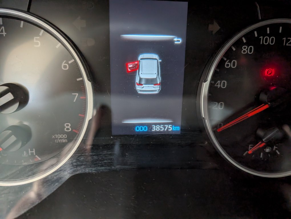 Toyota RAV4 LE AWD 2022 à Magog, Québec - 21 - w1024h768px