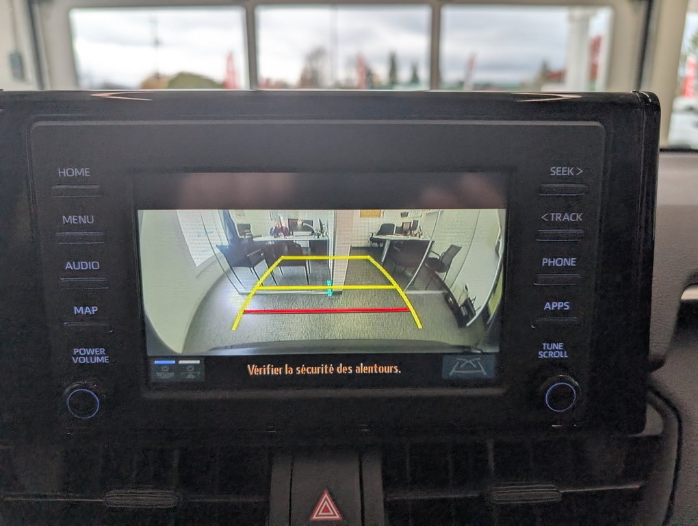 Toyota RAV4 LE AWD 2022 à Magog, Québec - 20 - w1024h768px