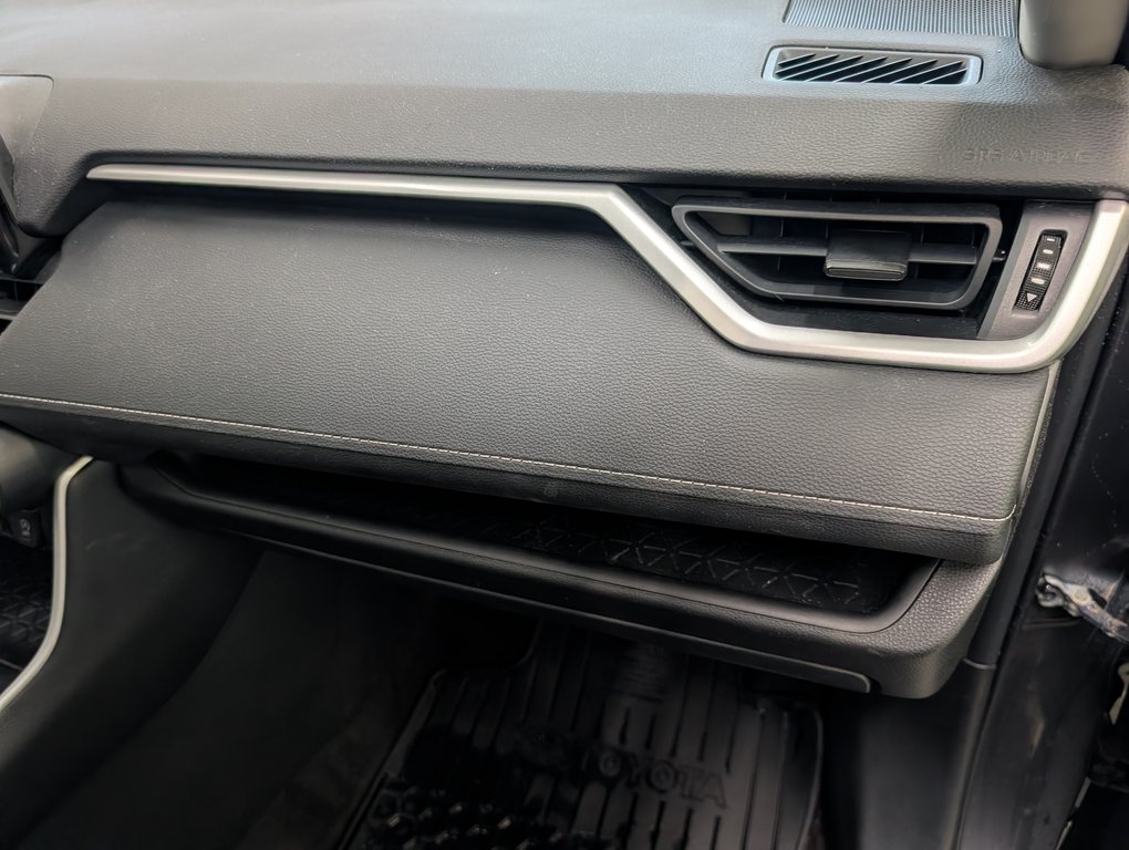 Toyota RAV4 LE AWD, GARANTIE JUSQU EN 2026, 2022 à Magog, Québec - 10 - w1024h768px